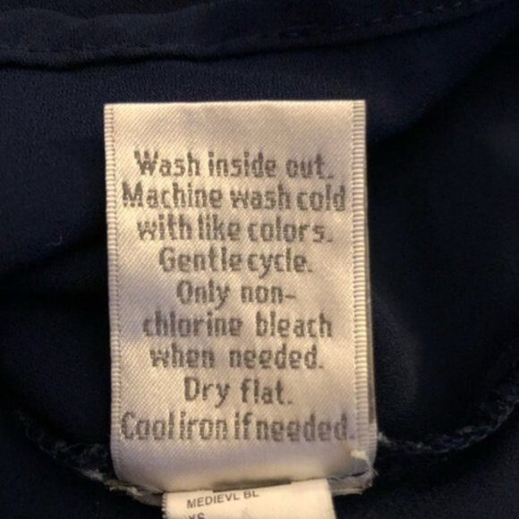 LC LAUREN CONRAD Minnie Mouse sleeveless blouse - Picture 7 of 7